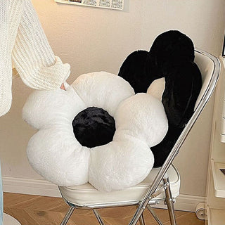 Black / White / Pink Daisy Flower Seat Cushion Home & Garden by The Kawaii Shoppu | The Kawaii Shoppu