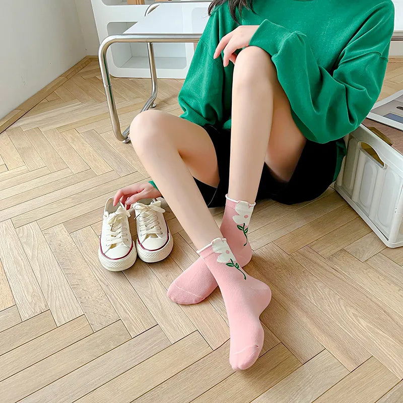 1 Pair Aesthetic Korean Ins Tulip Ankle Socks Clothing and Accessories by The Kawaii Shoppu | The Kawaii Shoppu