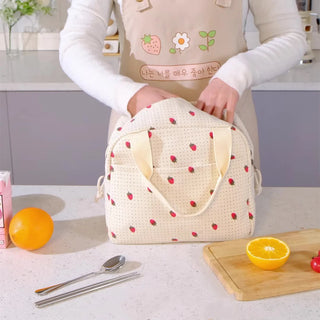 1 x Cute Floral Insulated Lunch Bag