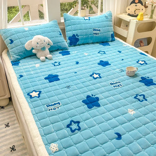 Cosy Printed Milk-Fleece Mattress Pad – Optional Pillowcase Set