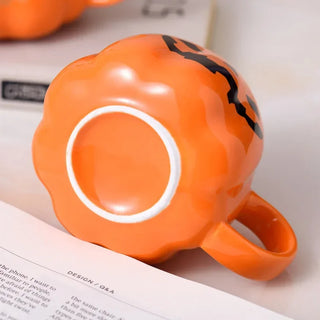 Halloween Pumpkin Ceramic Mug 400ml – Cute Coffee Cup with Festive Pumpkin Pattern
