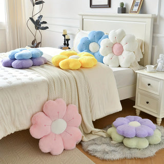 Cosy Daisy Plush Flower Cushion