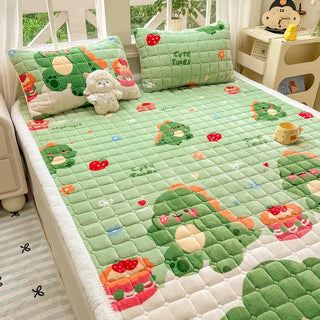 Cosy Printed Milk-Fleece Mattress Pad – Optional Pillowcase Set