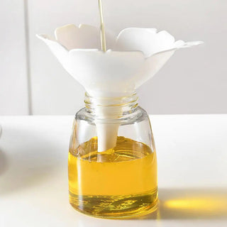 New 2Pcs/Set Sakura Flower Shape Liquid Funnels 2Pcs Home & Kitchen by The Kawaii Shoppu | The Kawaii Shoppu