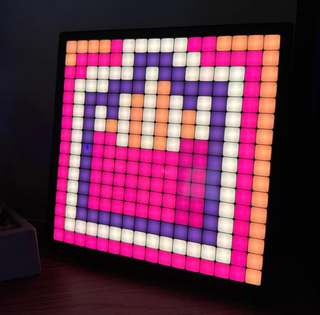 iDot Pixel World LED Light Pixel Display Board USB Plug Toy by The Kawaii Shoppu | The Kawaii Shoppu