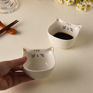 Set of 2 Ceramic Cat-Shaped Mini Dishes – 90ml Sauce Bowls